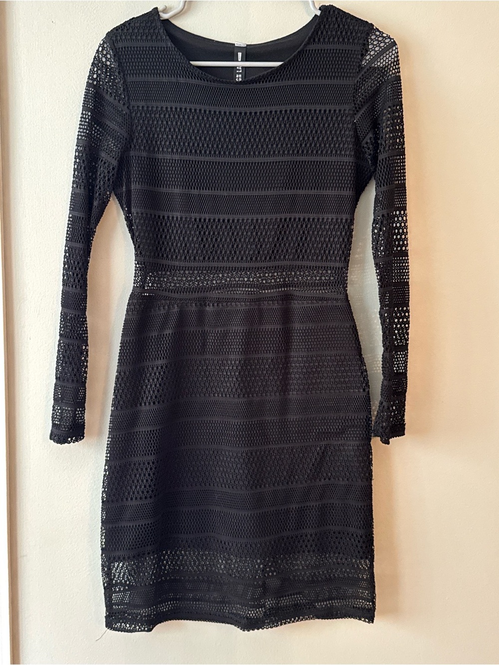 Design Lab Lord & Taylor Black Long-Sleeve Lace Crochet Dress